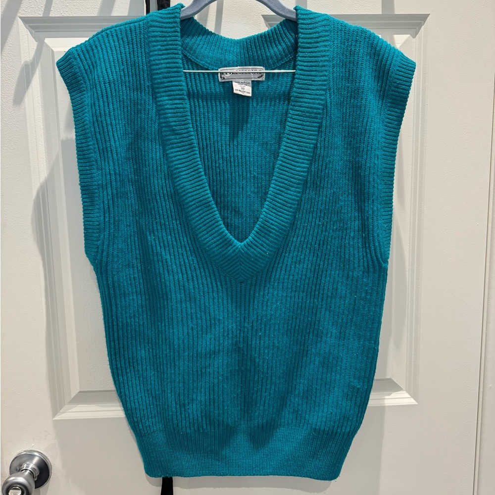Retrospective sweater vest